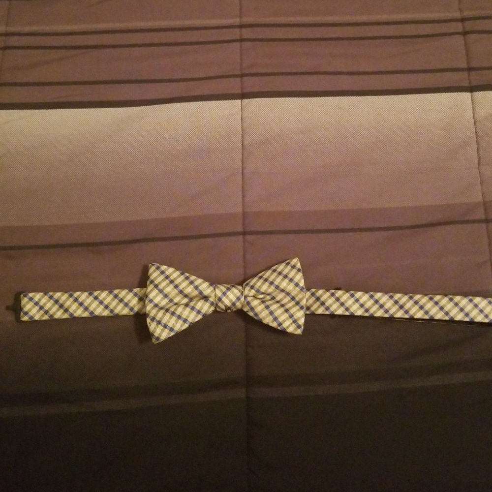 Stafford Bowtie